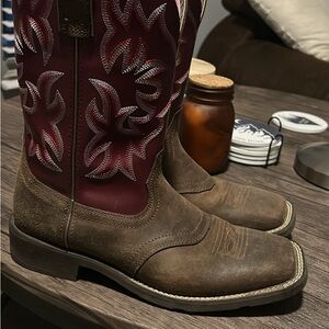 Women’s Ariat Western Boots
